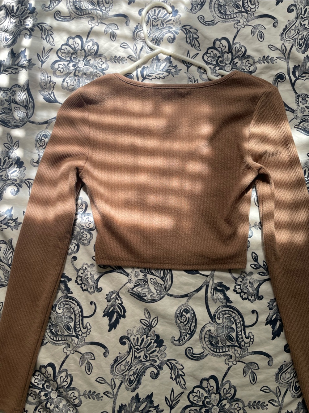 Taupe Button-Up Ribbed Crop Top - Picture 5 of 5